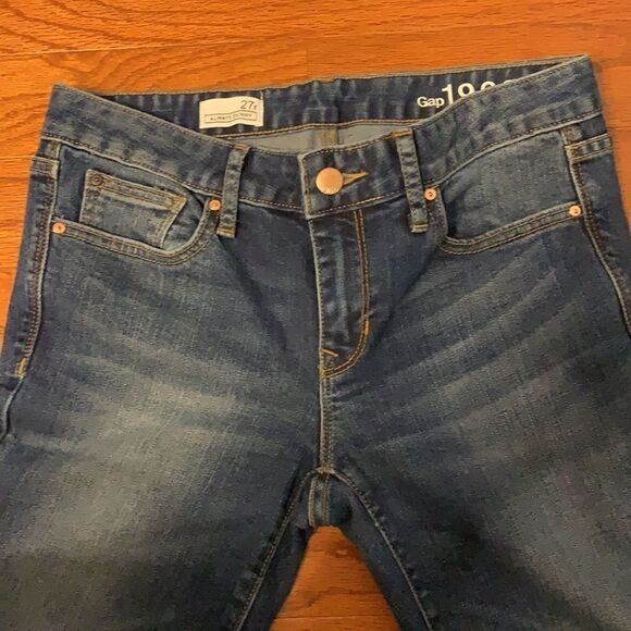 Gap jeans 27R  - Picture 4 of 6